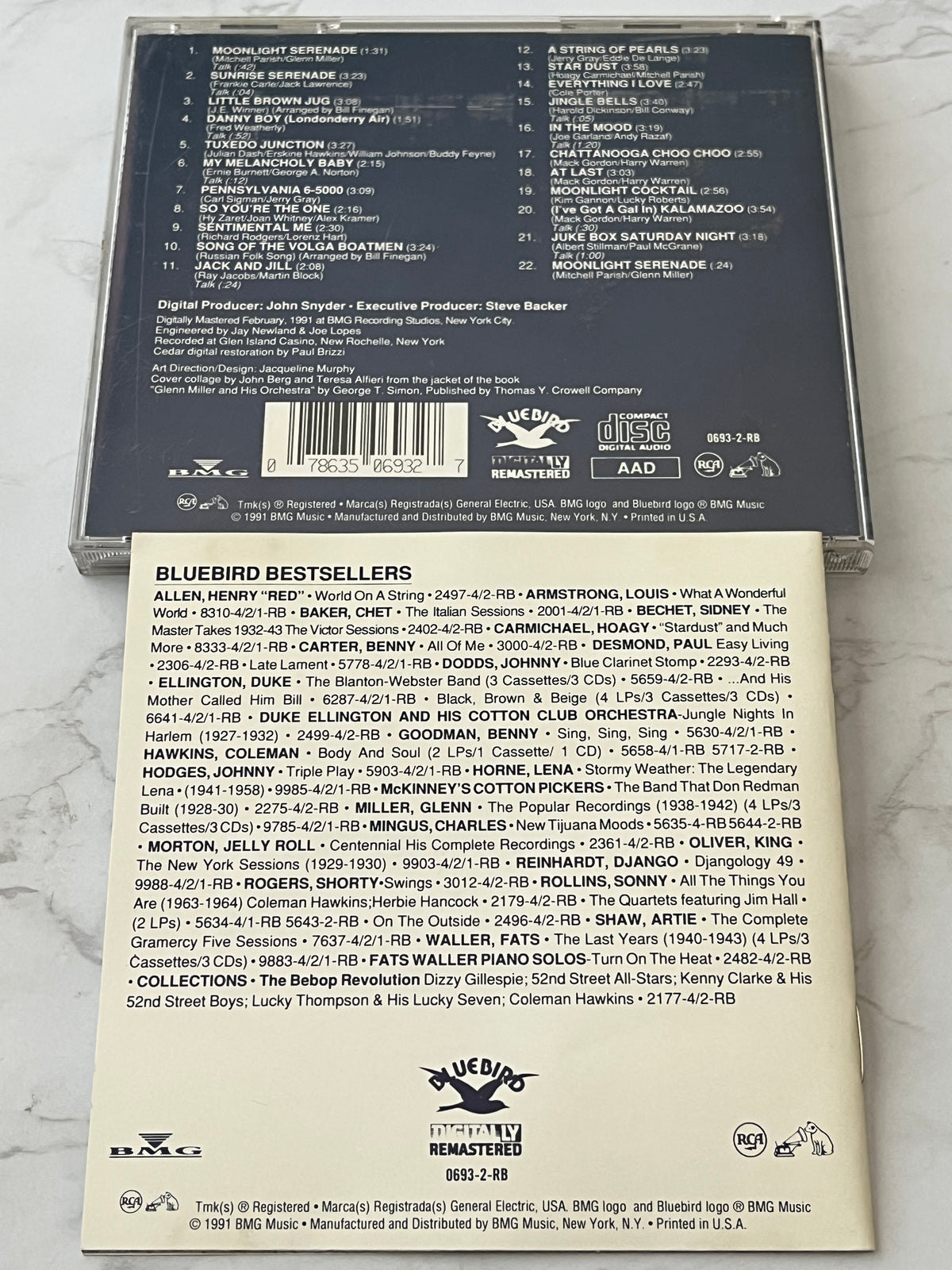 Glenn Miller & His Orchestra – A Legendary Performer (1991)