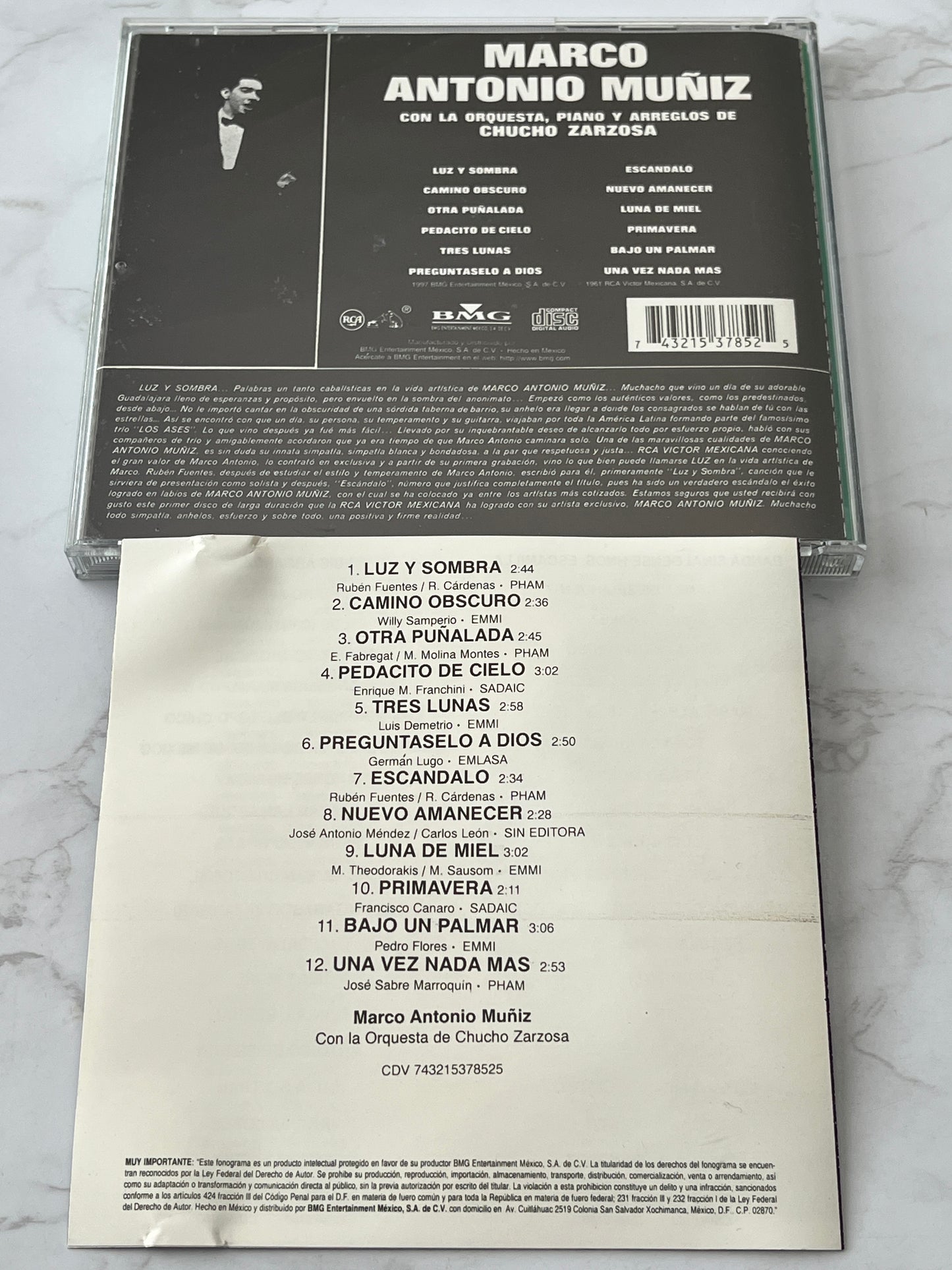 Marco Antonio Muñiz – Con La Orquesta De Chucho Zarzosa