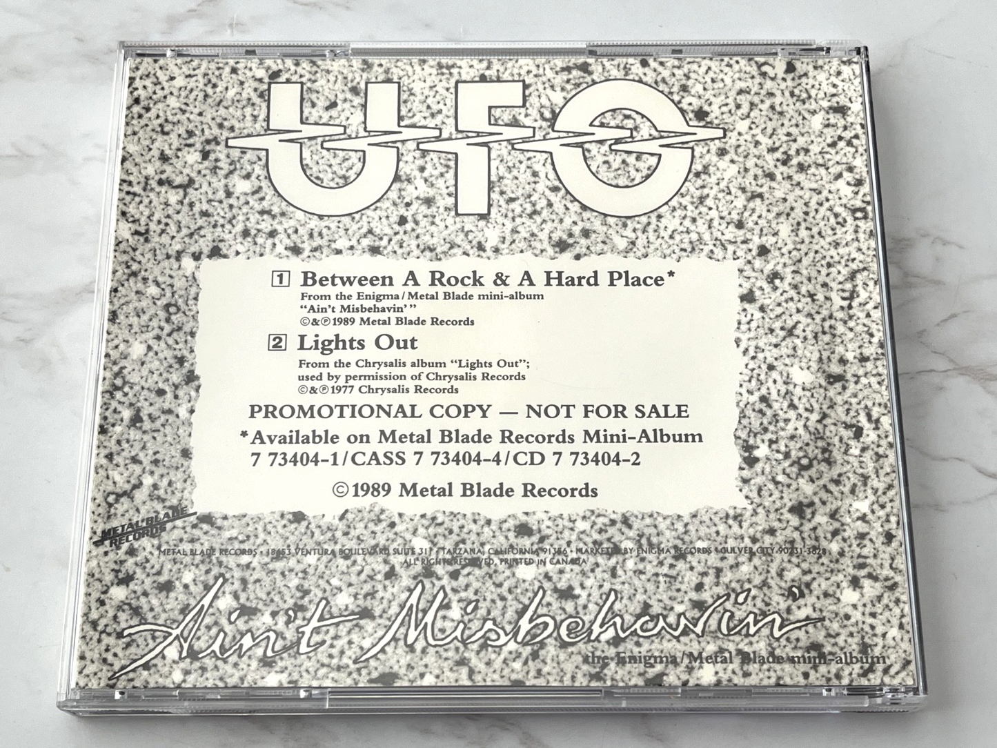 UFO – Between A Rock & A Hard Place (1989)