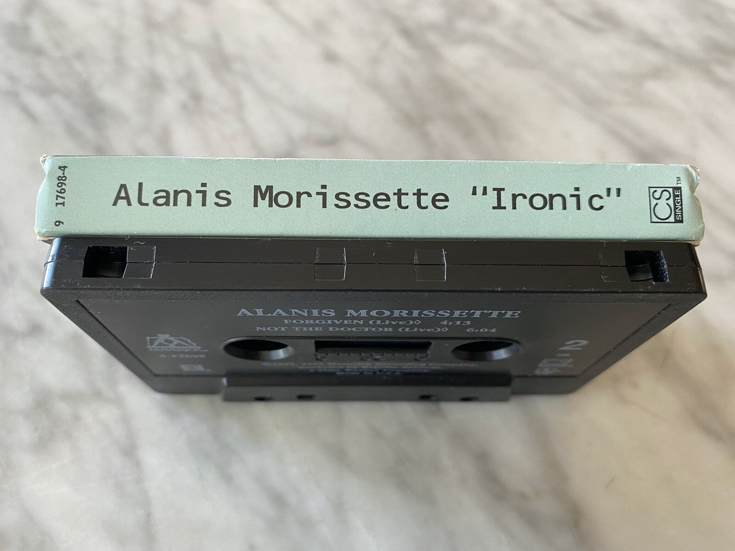 Alanis Morissette – Ironic (1996)