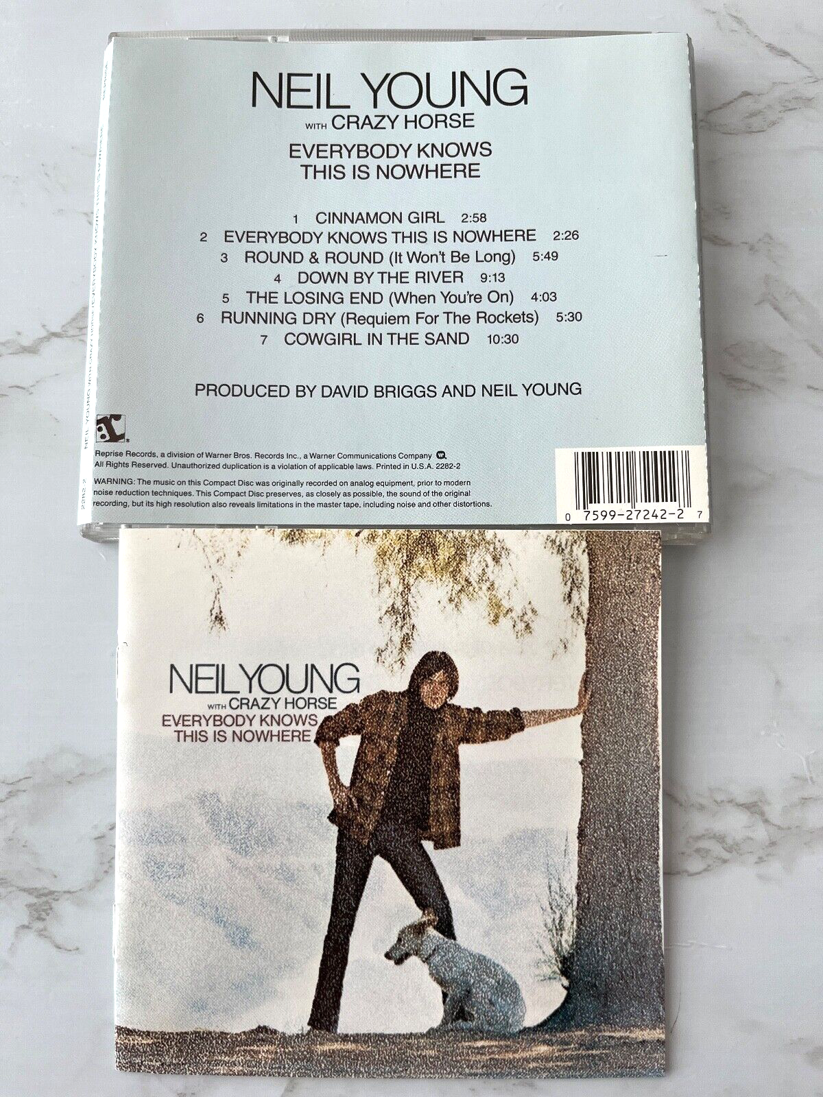 Neil Young – Everybody Knows This Is Nowhere