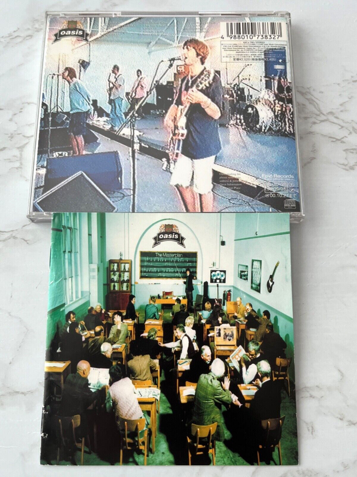 Oasis – The Masterplan (1998)