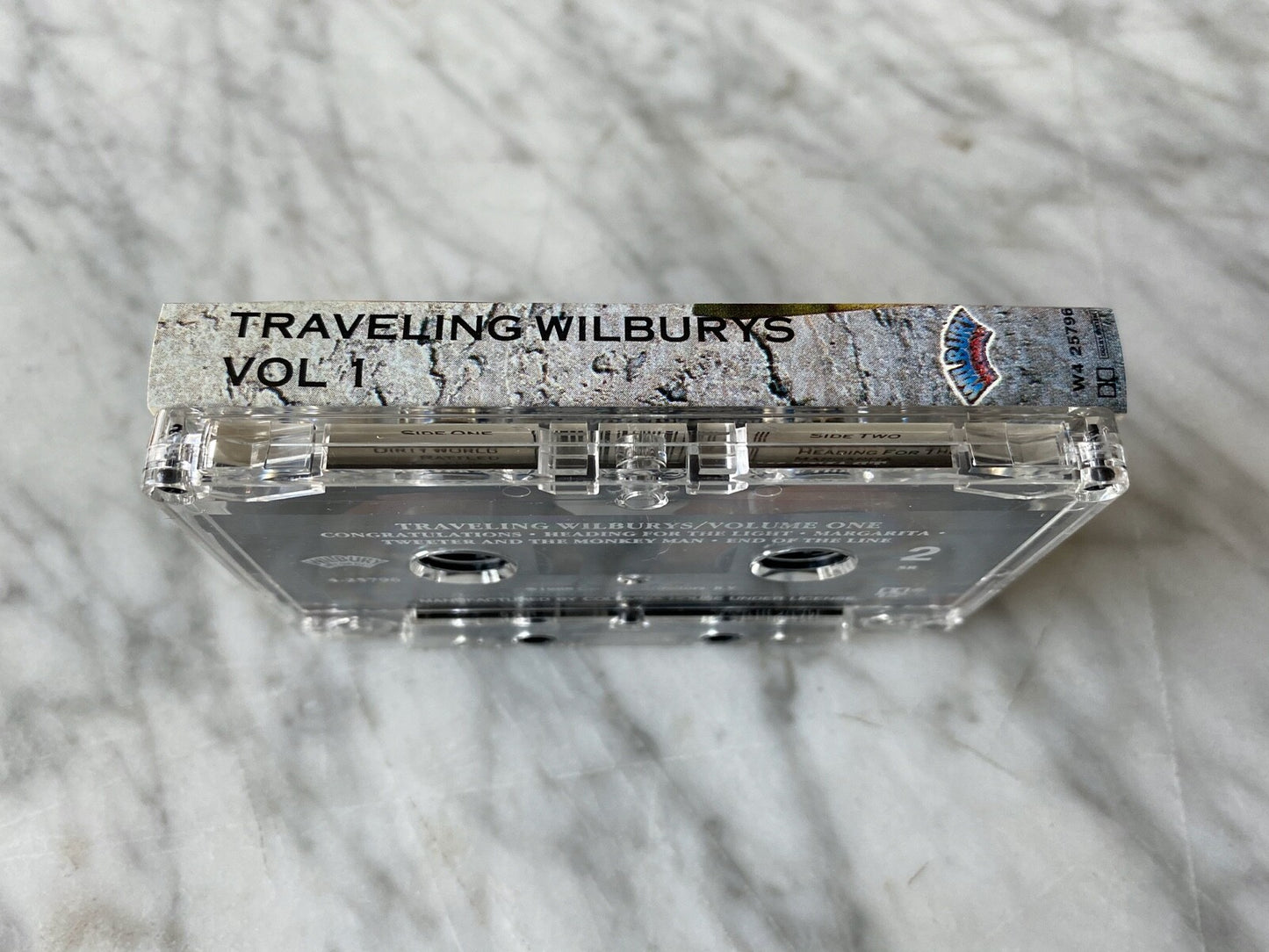 Traveling Wilburys – Volume 1 (1988)