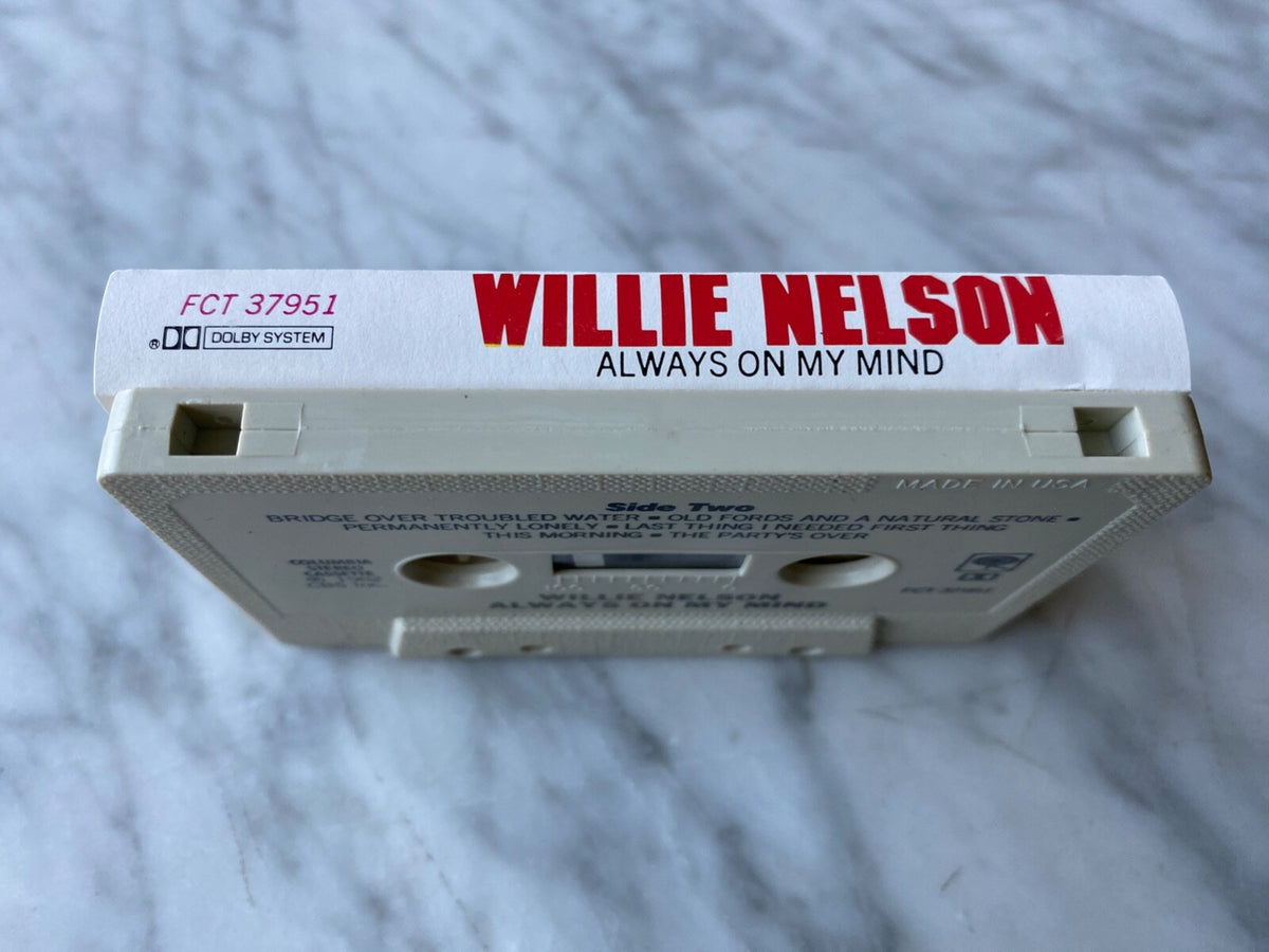 Willie Nelson – Always On My Mind (1982)