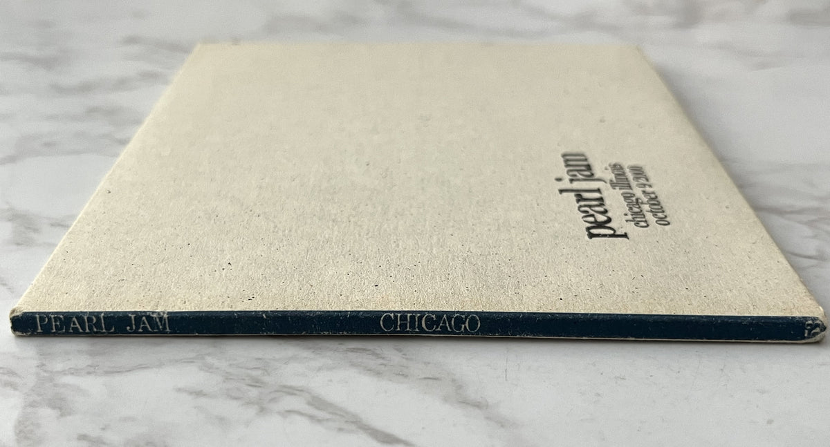 Pearl Jam – Chicago Illinois October 9, 2000 (Digipak) (2001)