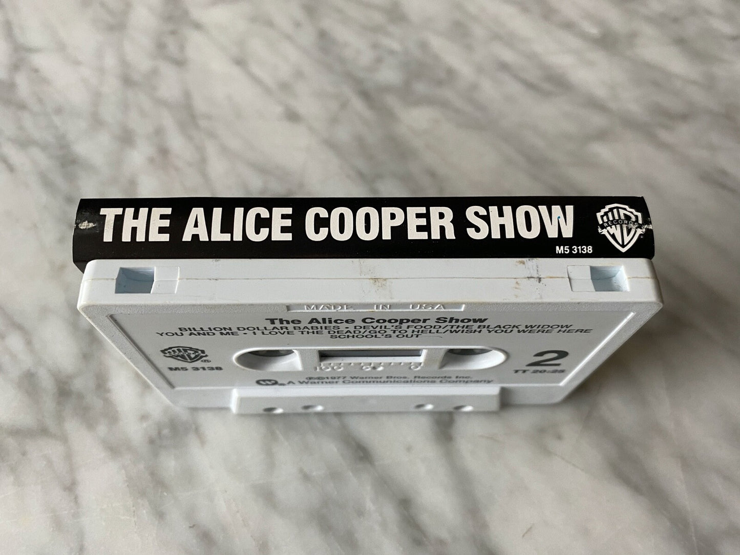 Alice Cooper – The Alice Cooper Show (1977)