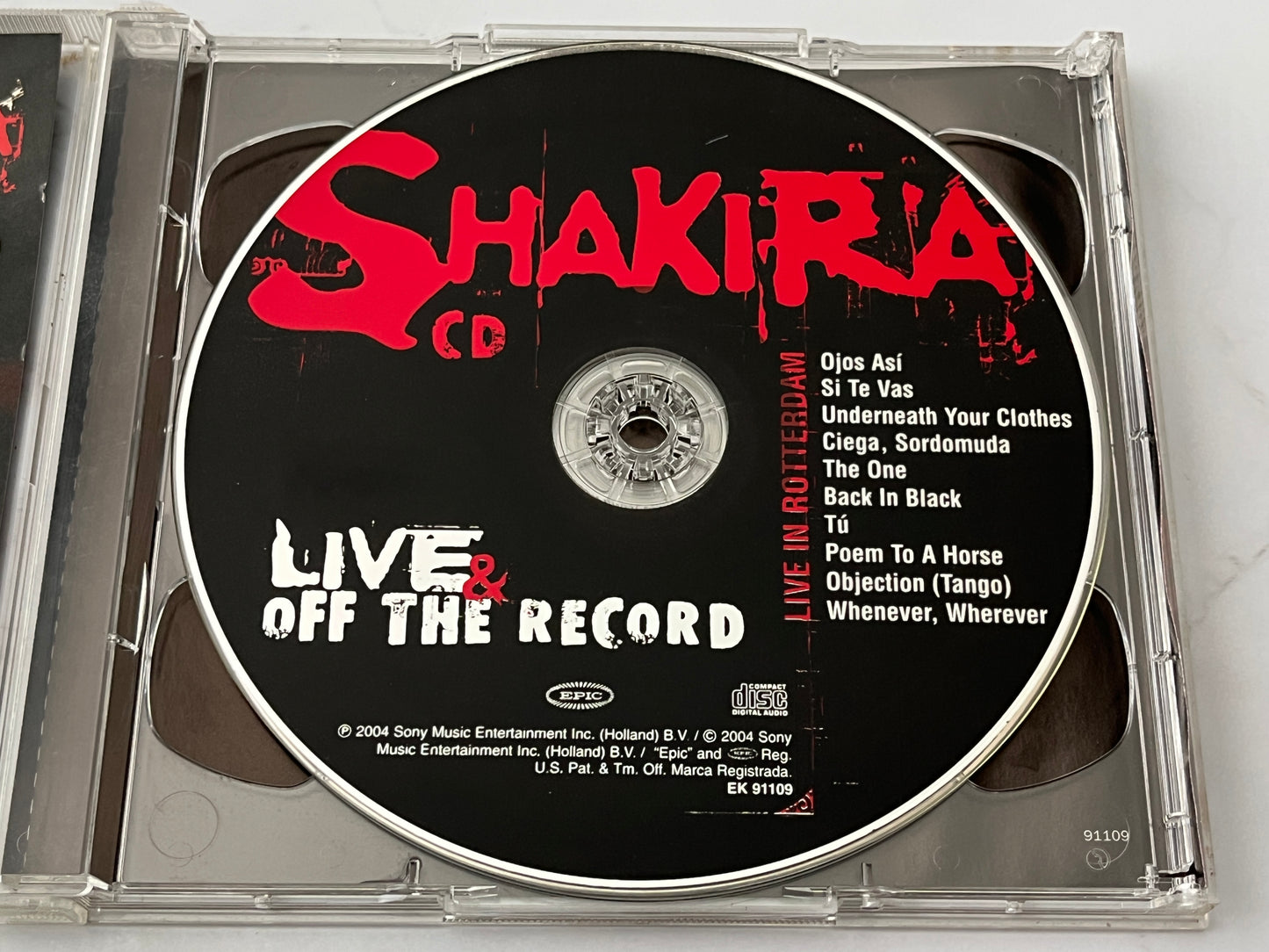 Shakira – Live & Off the Record (CD + DVD Set) (2004)