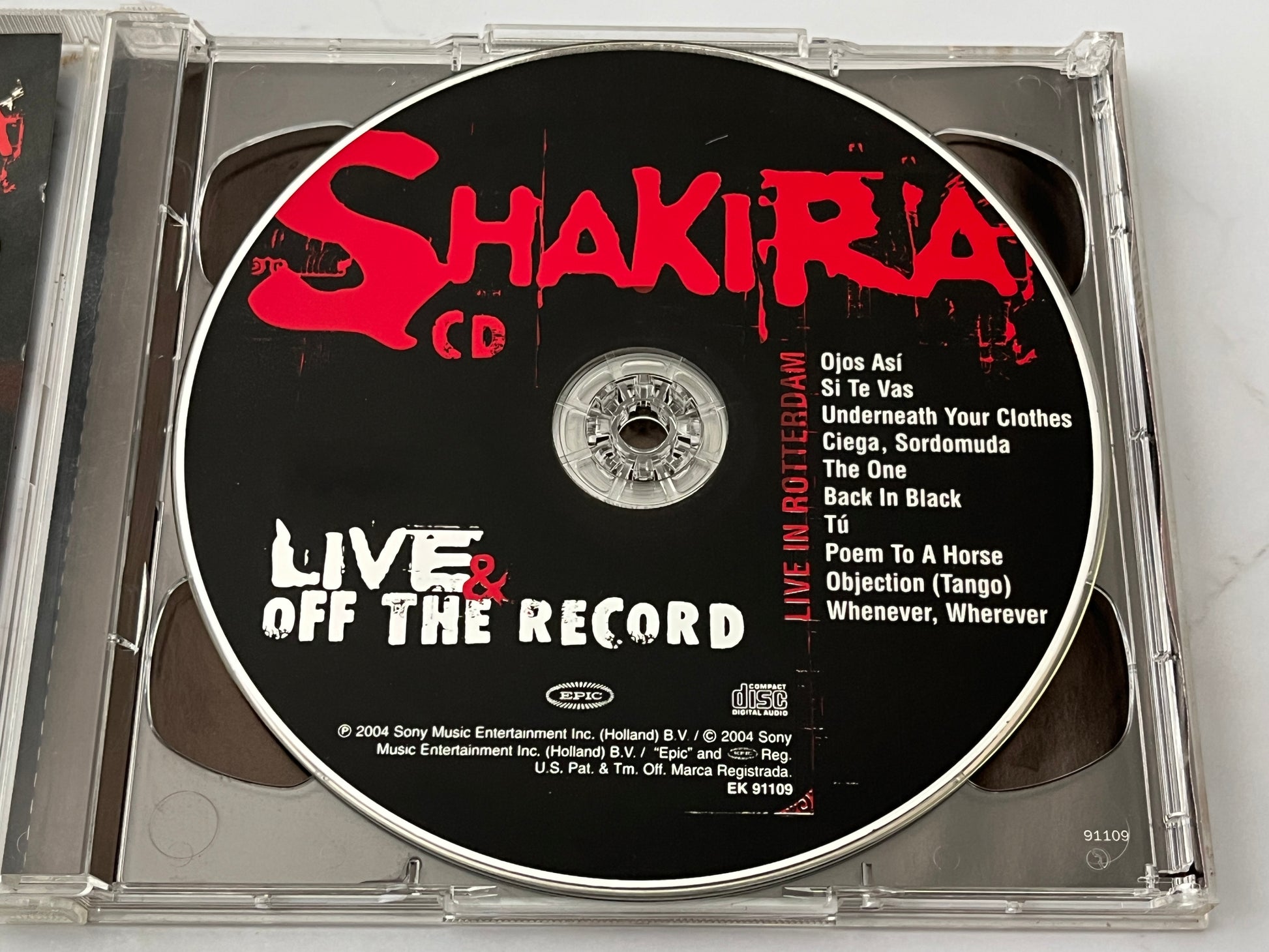 Shakira – Live & Off the Record (CD + DVD Set) (2004)