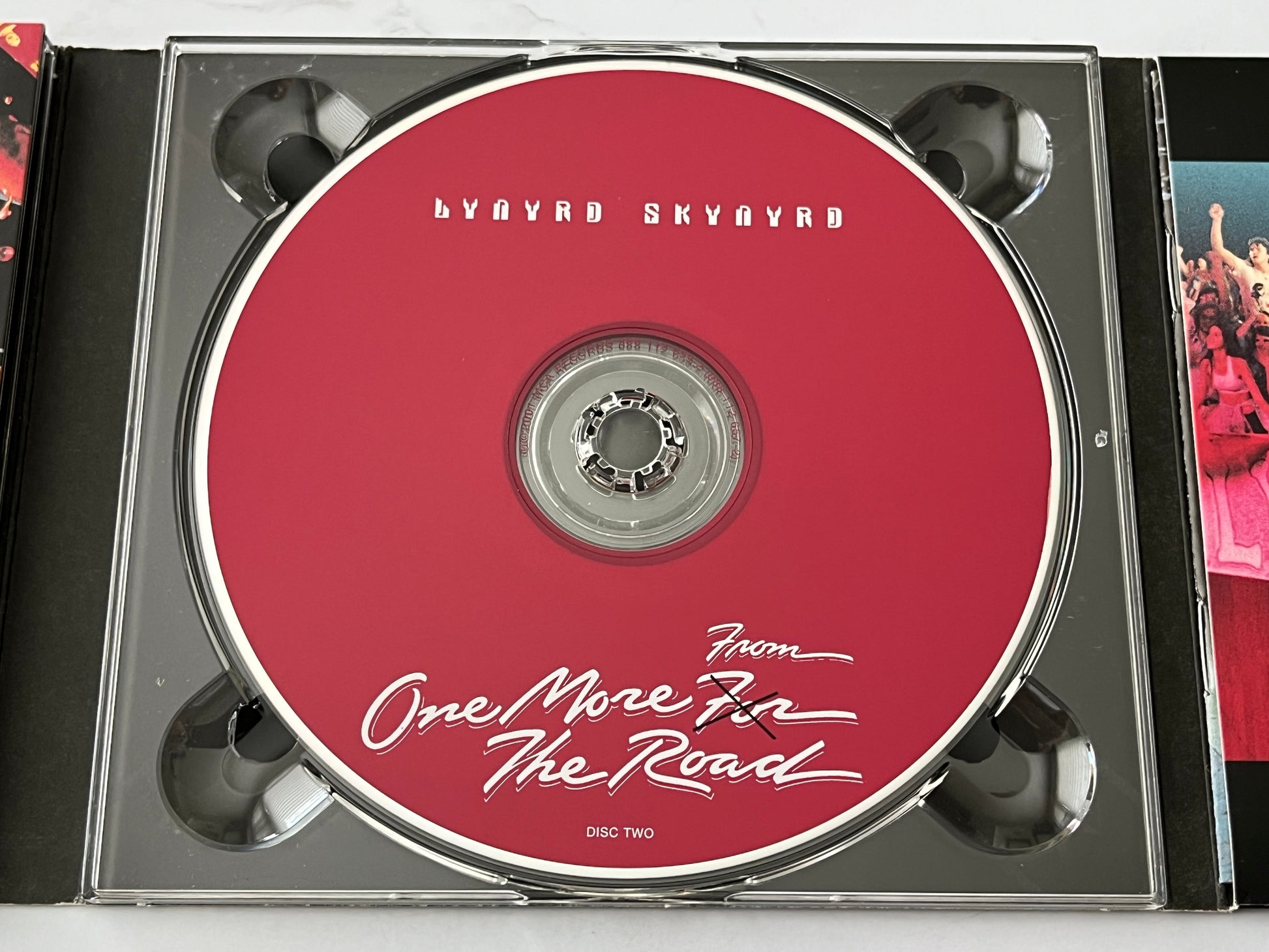 Lynyrd Skynyrd – One More From The Road (25th Anniversary Deluxe Edition) (2-CD Set) (2001)
