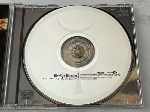 Marilyn Manson – Holy Wood (2000)