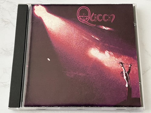 Queen – Queen