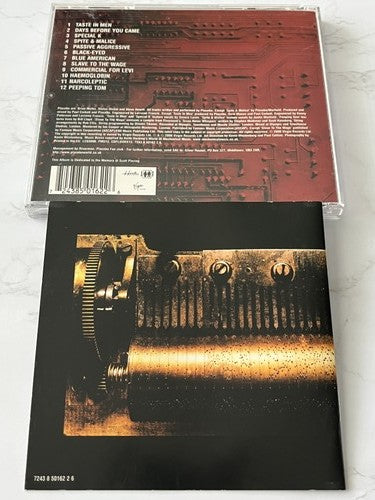 Placebo – Black Market Music