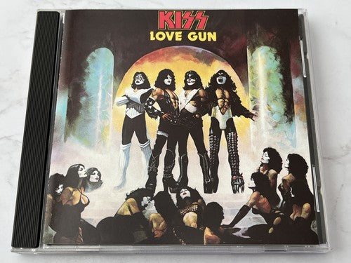 KISS – Love Gun