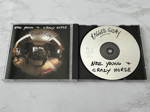 Neil Young & Crazy Horse – Neil Young Crazy Horse Ragged Glory