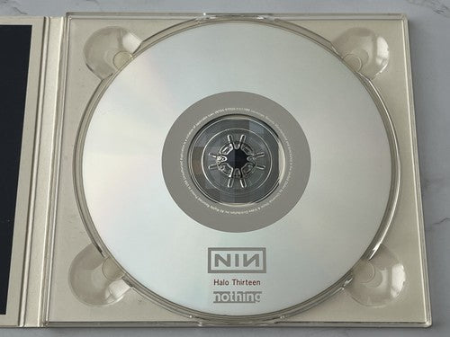 Nine Inch Nails – The Day The World Went Away (Digipak)