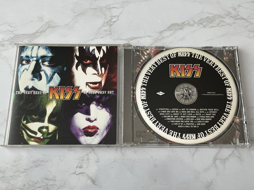 KISS – The Very Best Of [ORIGINAL USA PRESS]