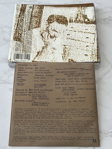 Neil Young – Silver and Gold (2000)