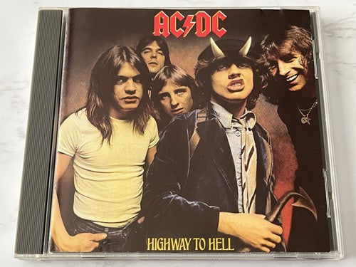 AC/DC – Share AC/DC Highway To Hell