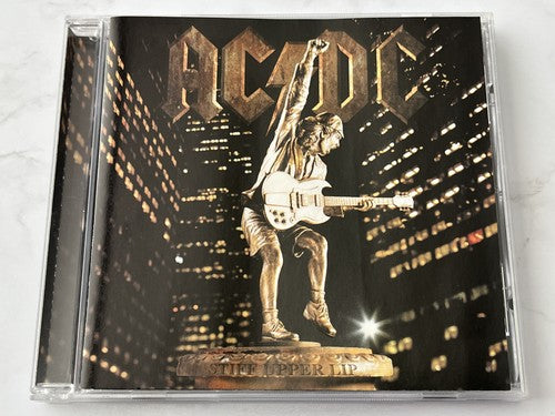 AC/DC – Stiff Upper Lip (2000)