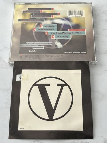 Pixies – Velouria (1990)