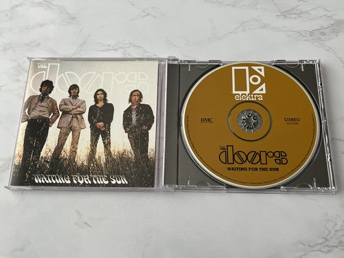 The Doors – Waiting For The Sun