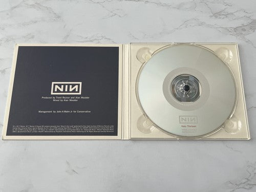 Nine Inch Nails – The Day The World Went Away (Digipak)