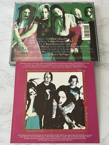 Marilyn Manson – Smells Like Children (1995)