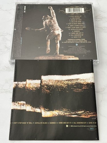 AC/DC – Stiff Upper Lip (2000)
