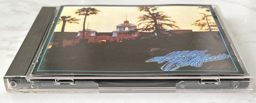 Eagles – Hotel California [JAPAN PRESS]