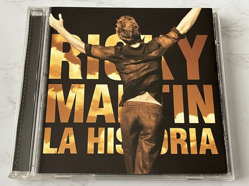 Ricky Martin – La Historia (2001)