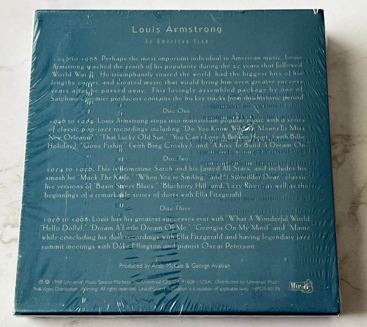 Louis Armstrong – An American Icon (3-CD Set) (1998)