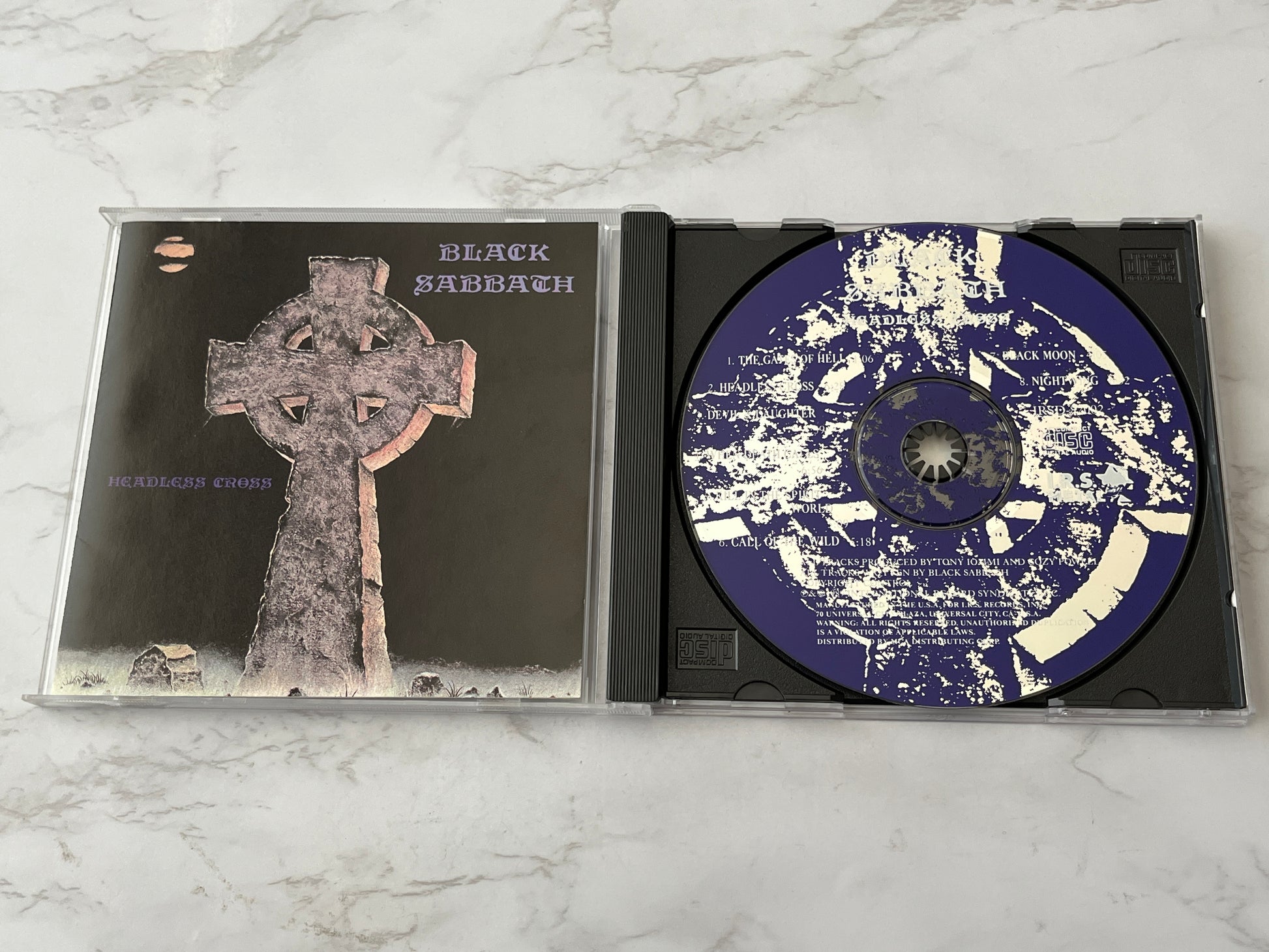 Black Sabbath – Headless Cross (1989)