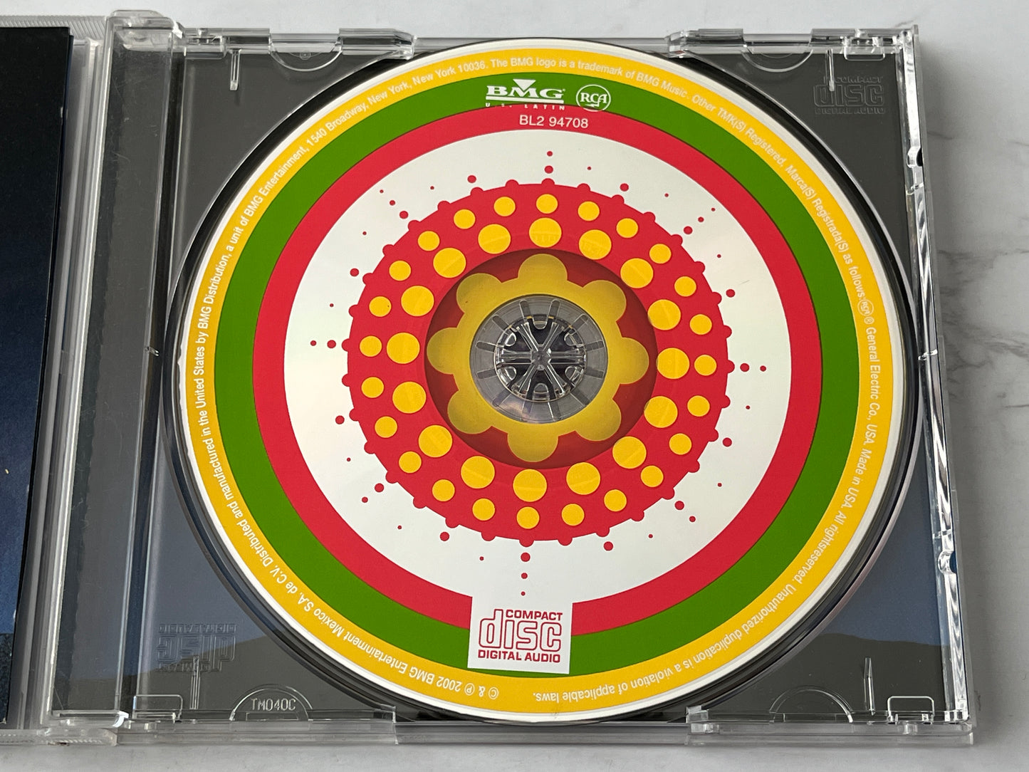 Panteón Rococó – Compañeros Musicales (2002)