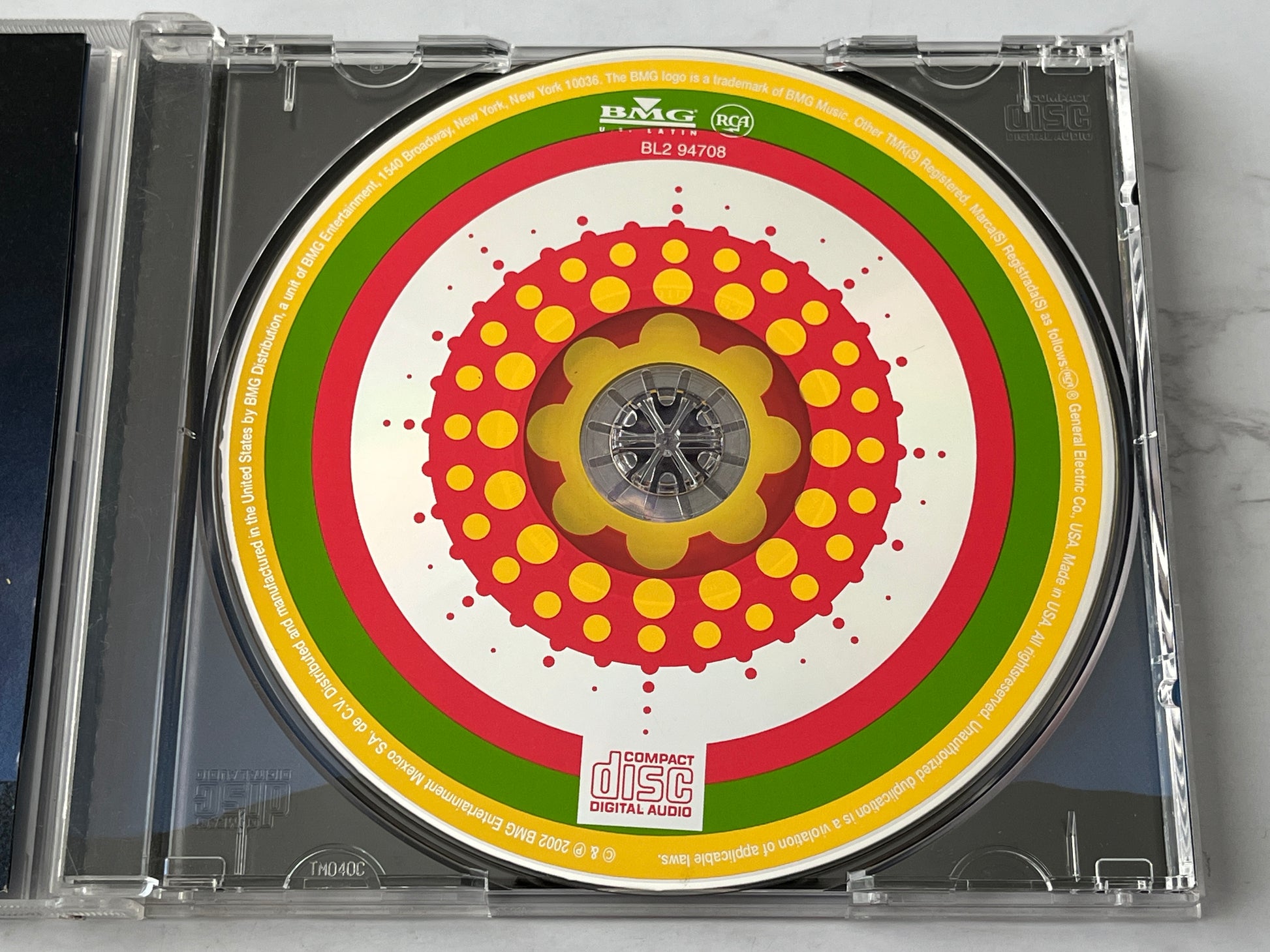 Panteón Rococó – Compañeros Musicales (2002)
