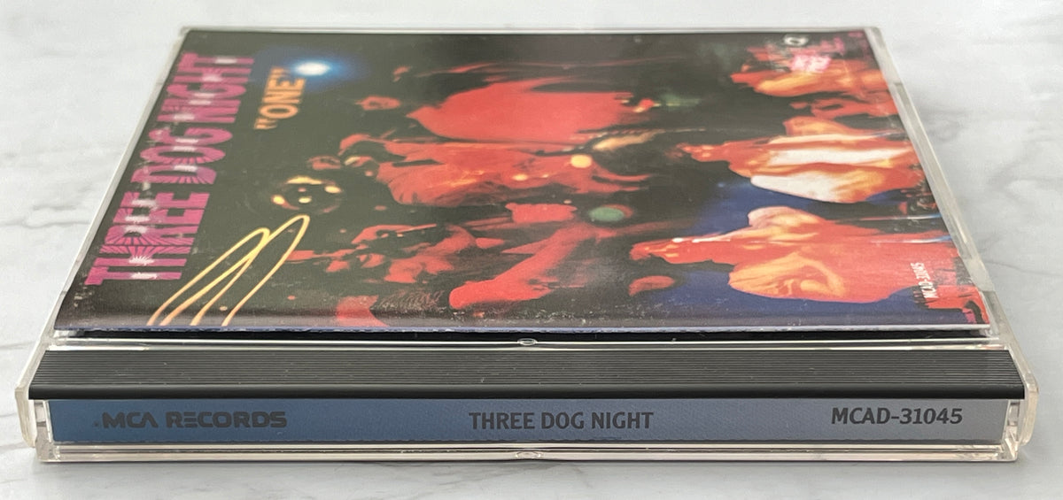 Three Dog Night – One (1968) [JAPAN TARGET ERA]