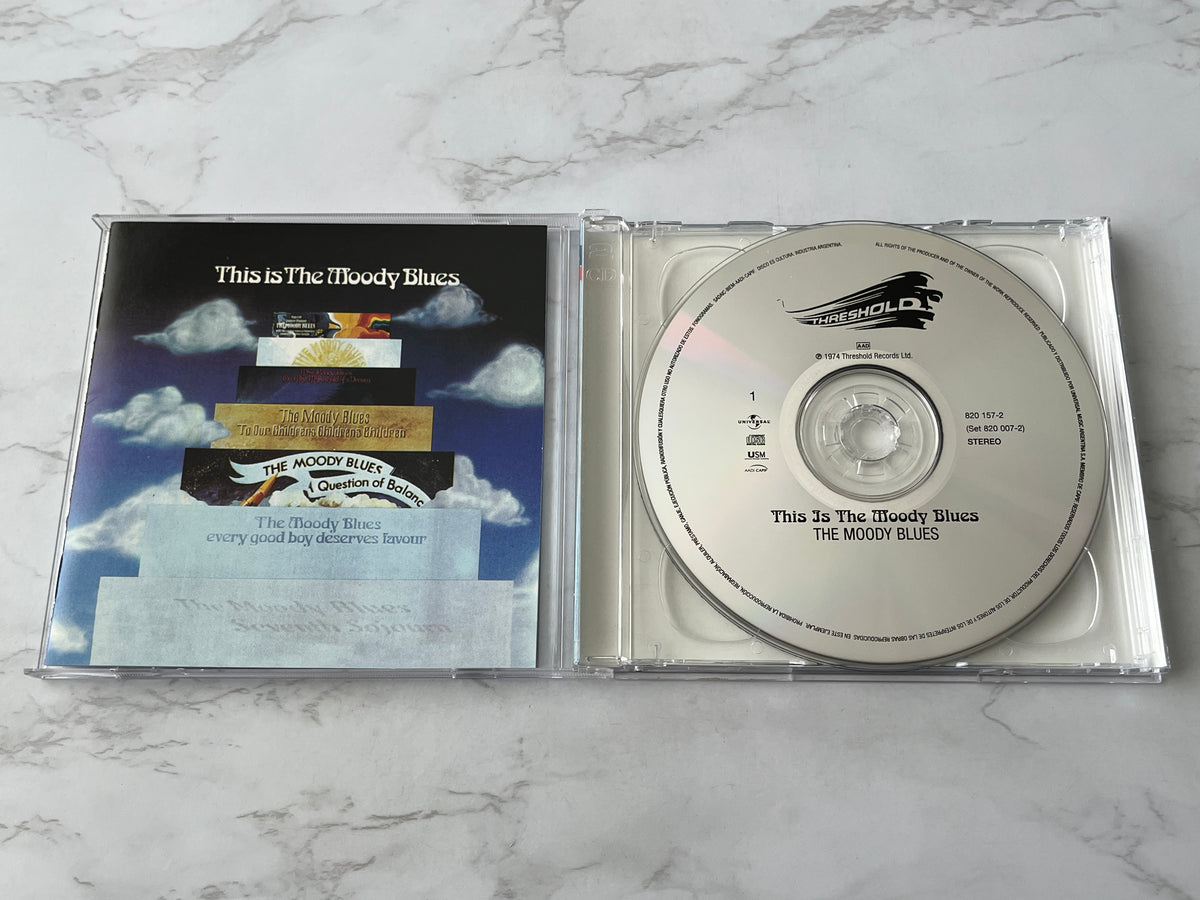 The Moody Blues – This Is The Moody Blues (2-CD Set) (1994)