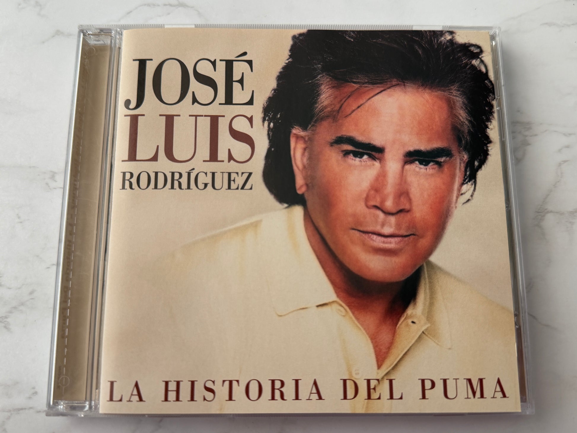 José Luis Rodríguez – La Historia Del Puma (2006)