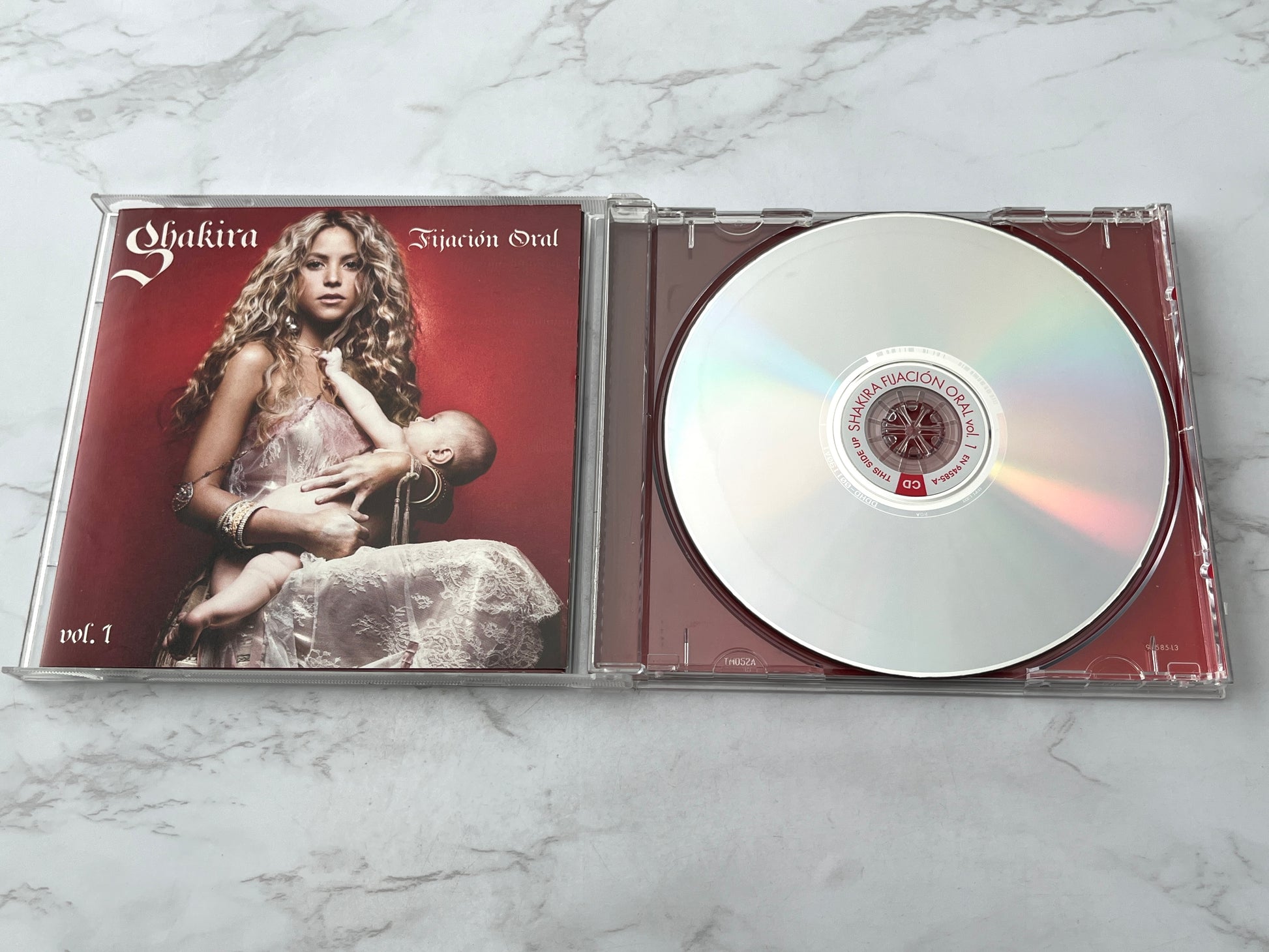 Shakira – Fijación Oral Vol. 1 (2005)
