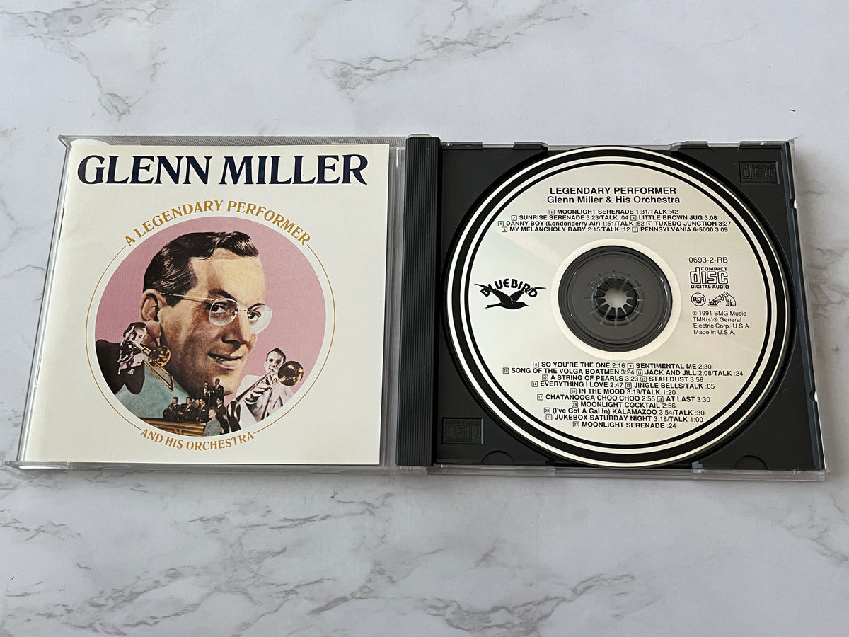 Glenn Miller & His Orchestra – A Legendary Performer (1991)