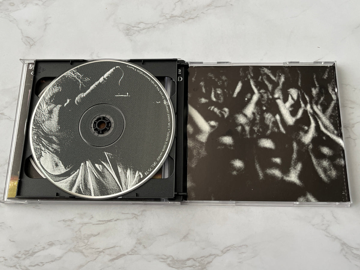 Neil Young & Crazy Horse – Year Of The Horse (2-CD Set) (1997)