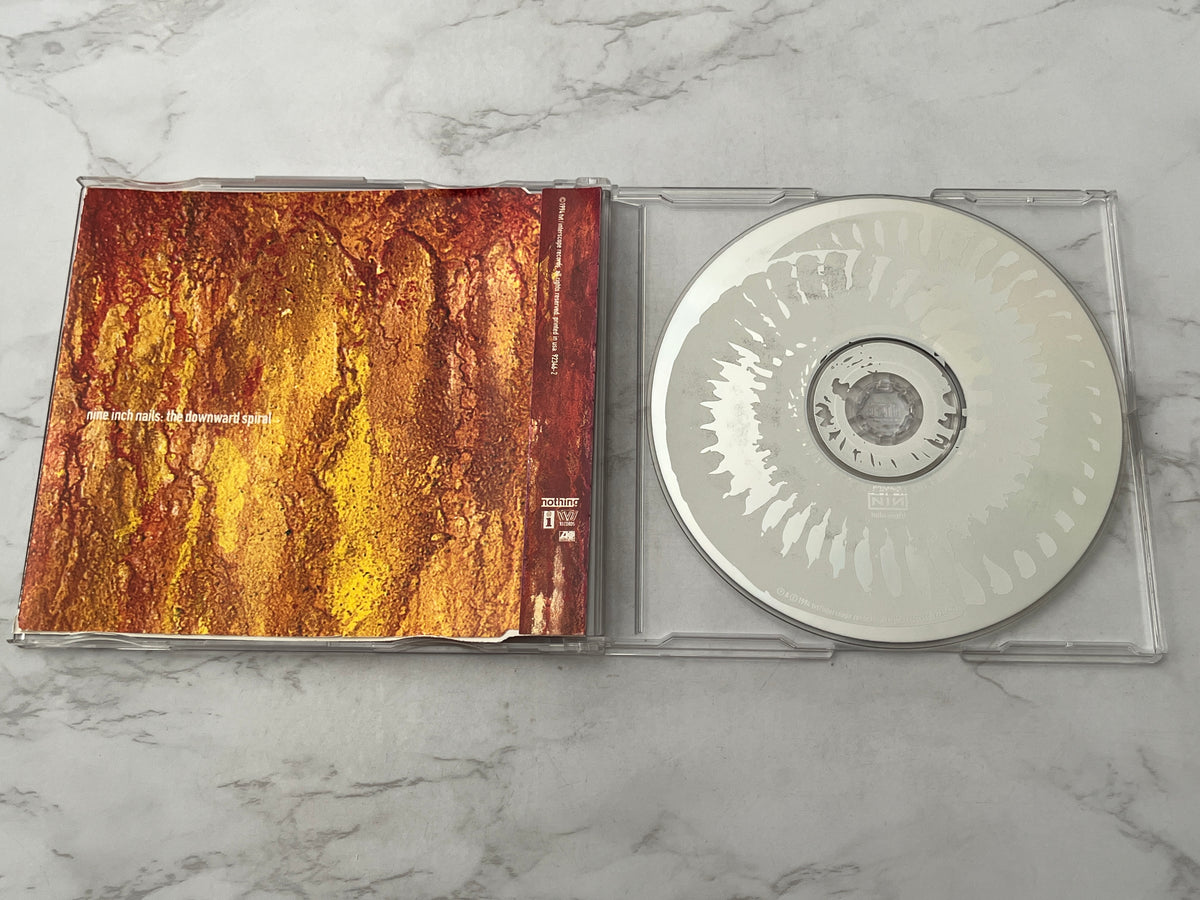 Nine Inch Nails – The Downward Spiral (1994)