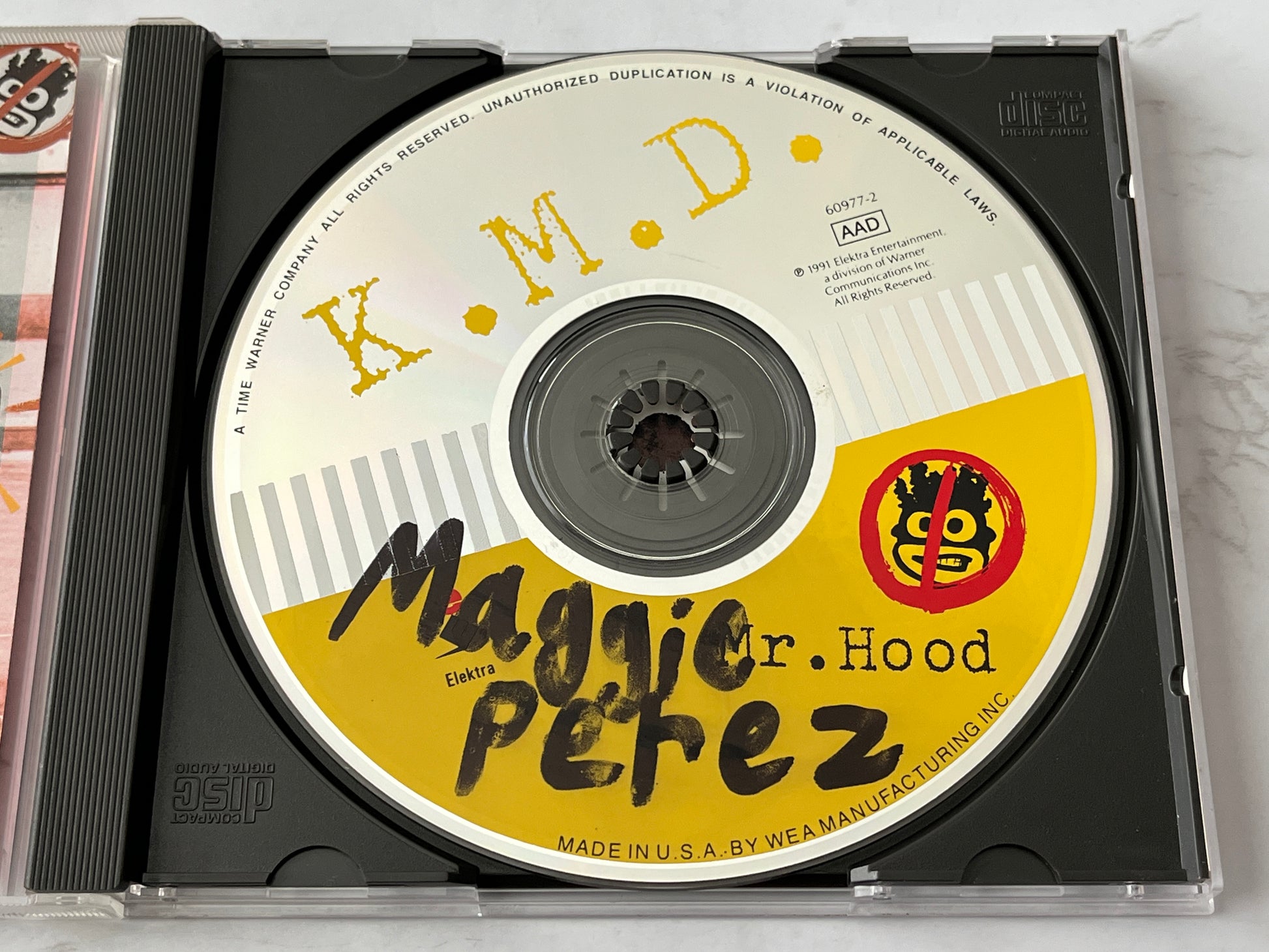 KMD – Mr. Hood (1991)