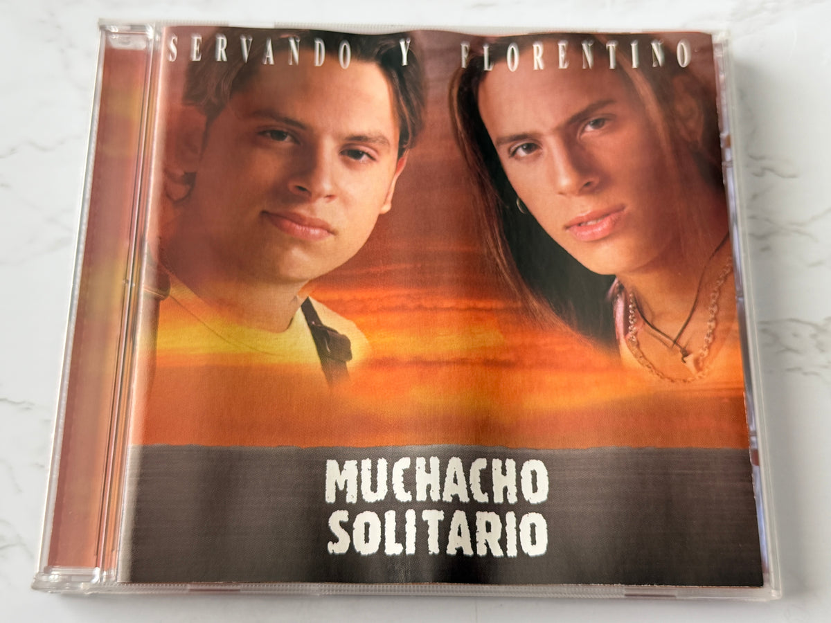 Servando y Florentino – Muchacho Solitario (2001)
