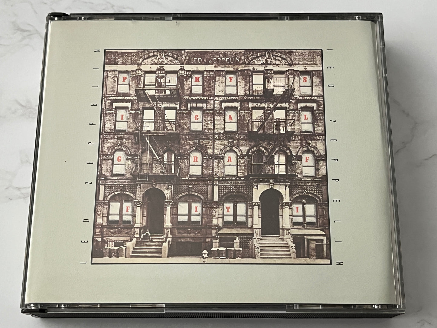 Led Zeppelin – Physical Graffiti (2-CD Set) (1975) [JAPAN TARGET ERA]
