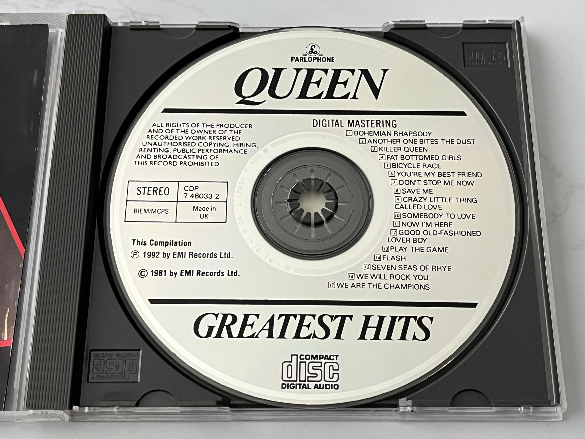 Queen – Greatest Hits (1992) [UK PRESS]