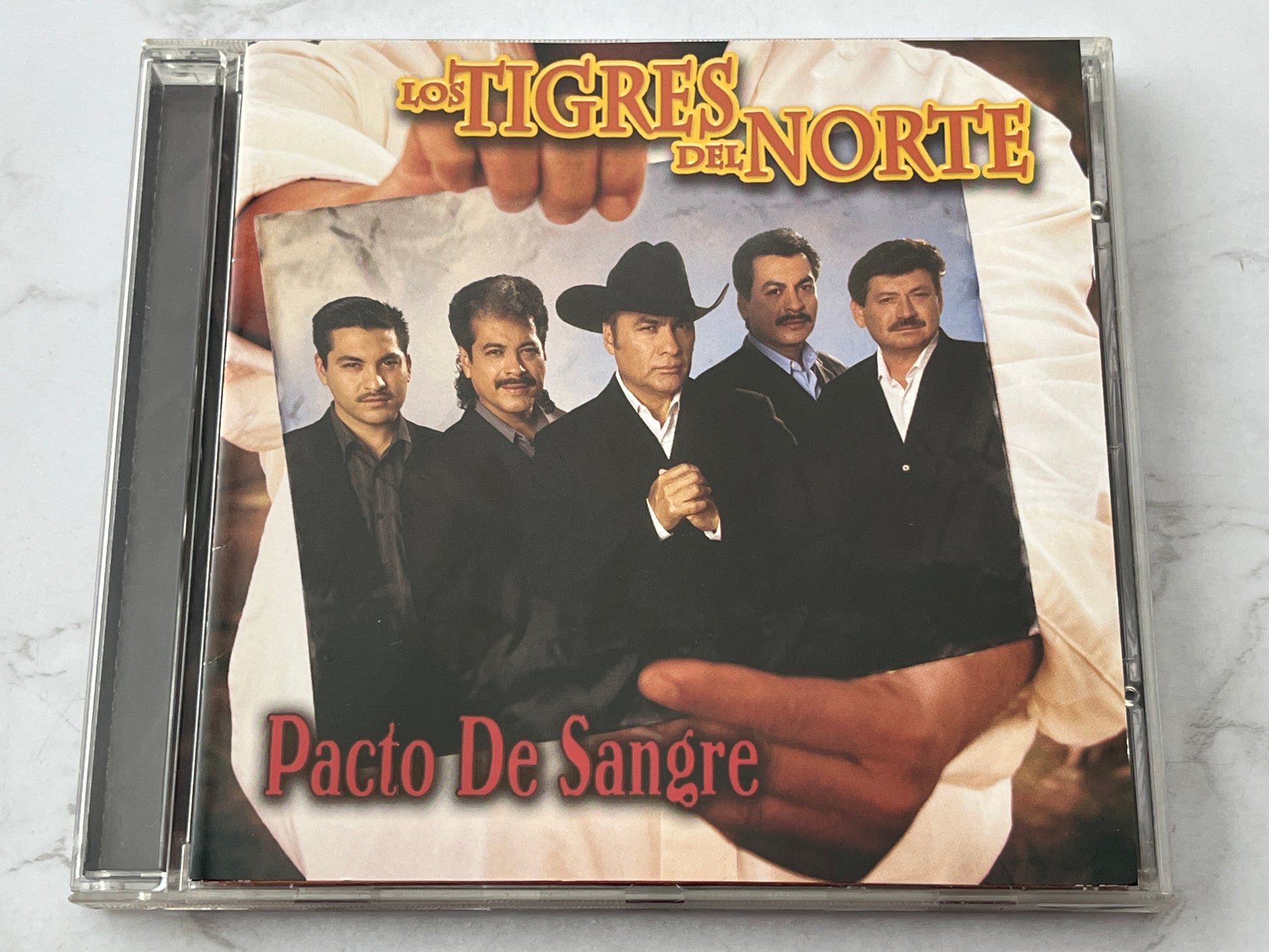 Los Tigres Del Norte – Pacto De Sangre (2004)