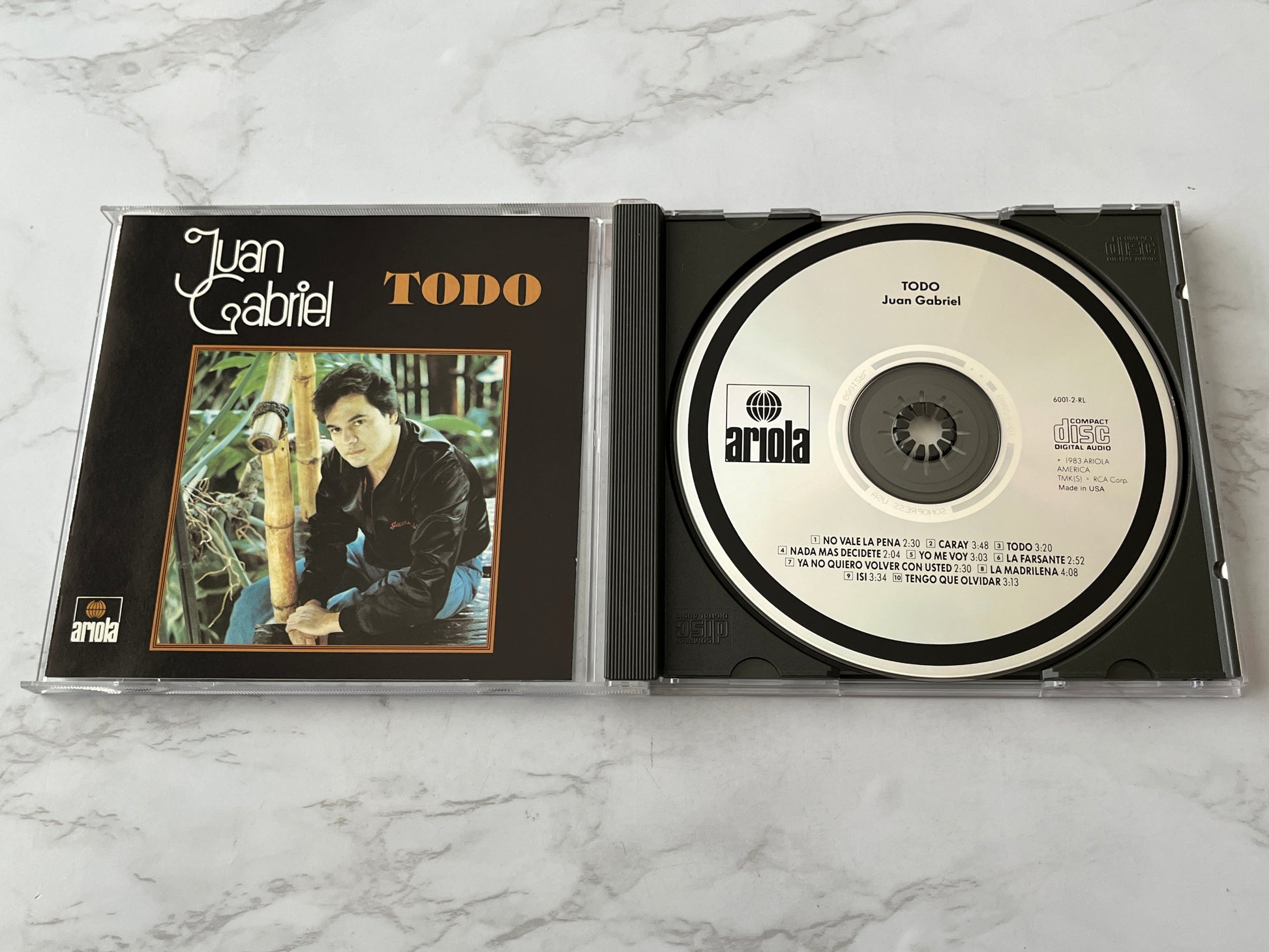 Juan Gabriel – Todo (1983)