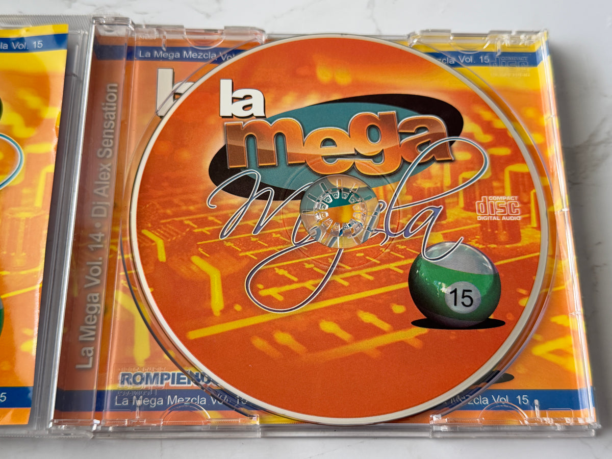 La Mega Mezcla Vol. 15