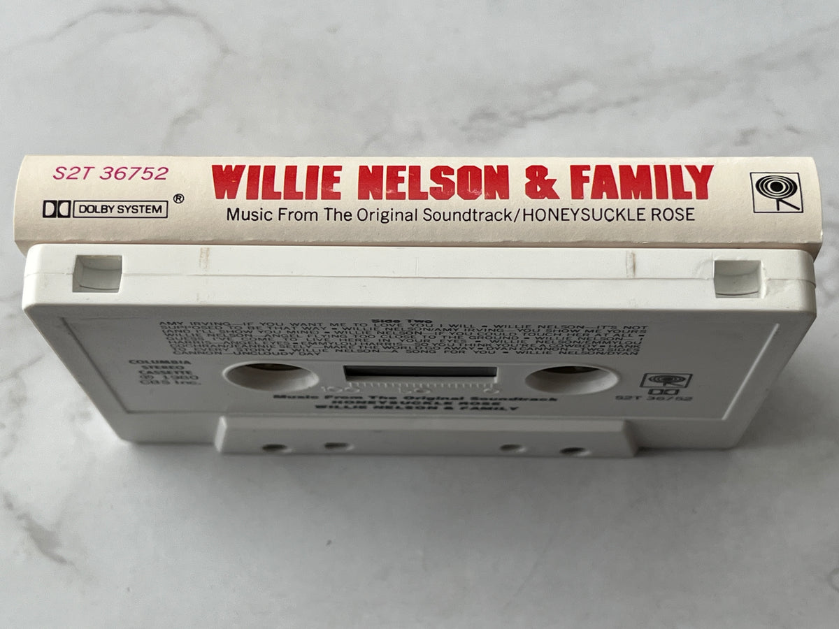 Willie Nelson & Family – Honeysuckle Rose (1980)