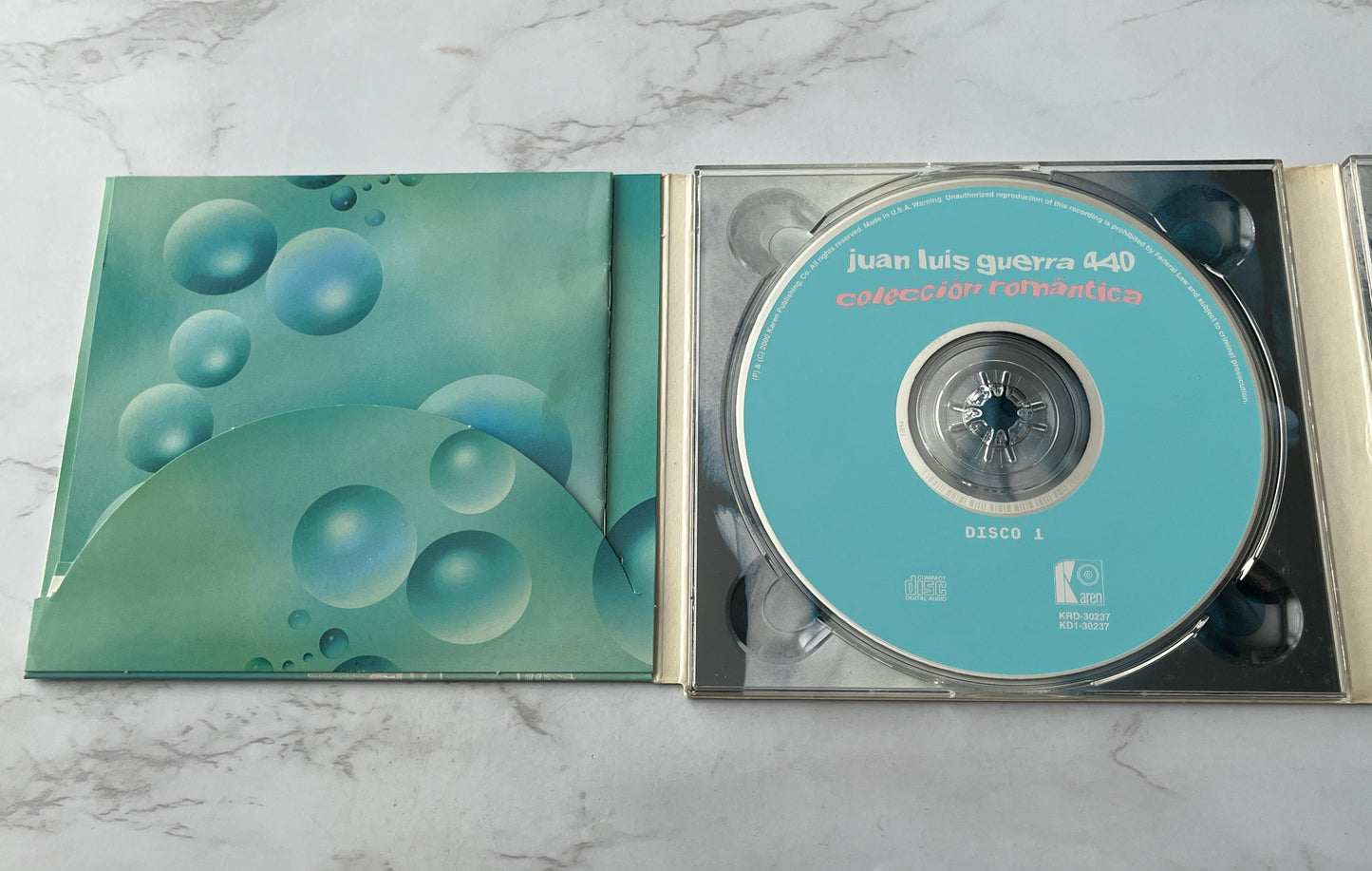 Juan Luis Guerra 440 – Colección Romántica (2 (2000)